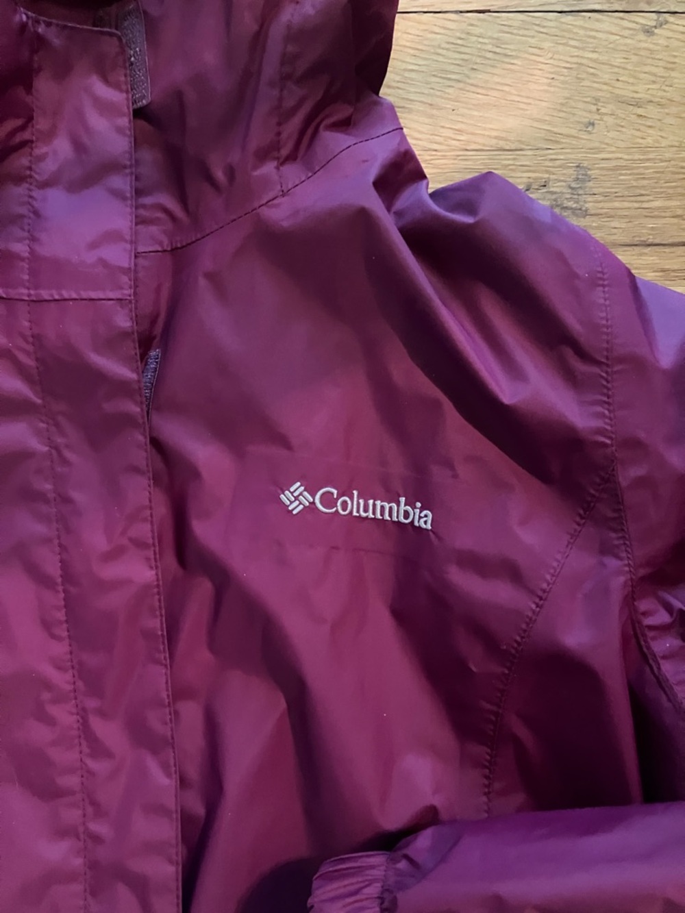 Columbia women’s burgundy plum waterproof rain jacket coat M SALE - Picture 5 of 9